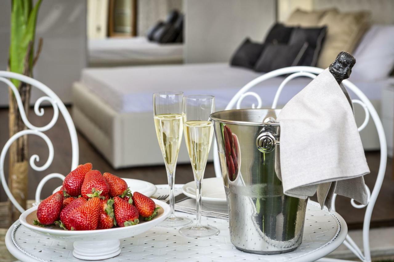 Luxury & Maison d'hôtes 2*