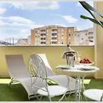 Luxury Rooms & Suites